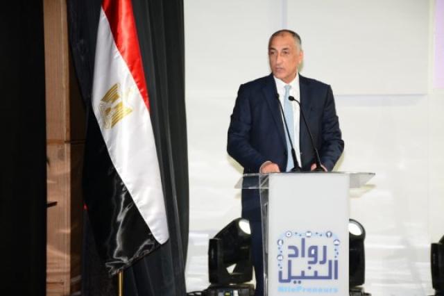 ”عامر” فتح باب التراخيص أمام البنوك الأجنبية للعمل في مصر