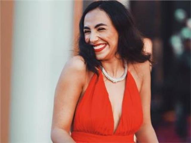 زينب غريب