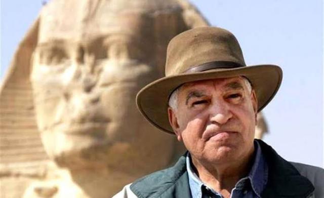 عالم الآثار زاهي حواس