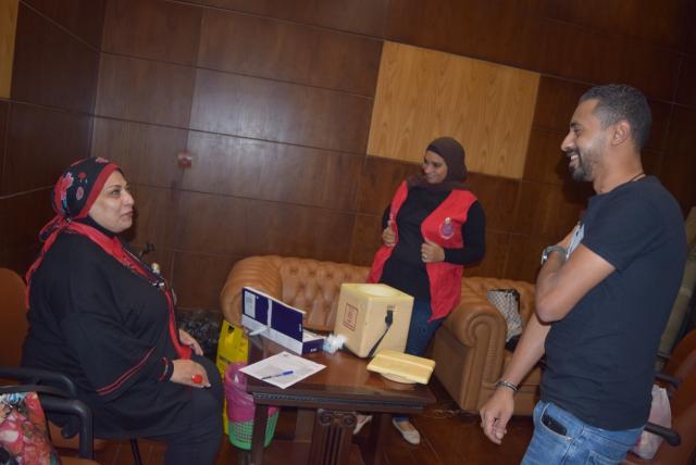 حملة طبية لتلقي التجار لقاح كورونا 