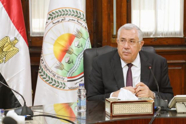 وزير الزراعة