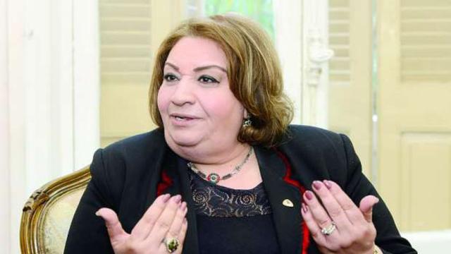 بعد وفاتها بدقائق..  المستشارة تهاني الجبالي تتصدر التريند