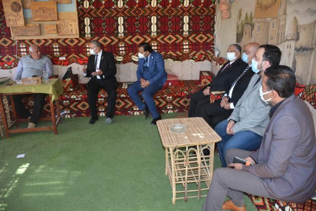محافظ الوادي الجديد