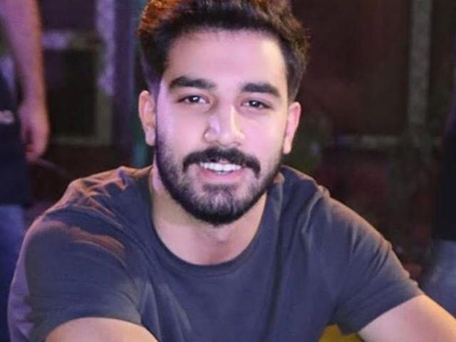 حازم إيهاب