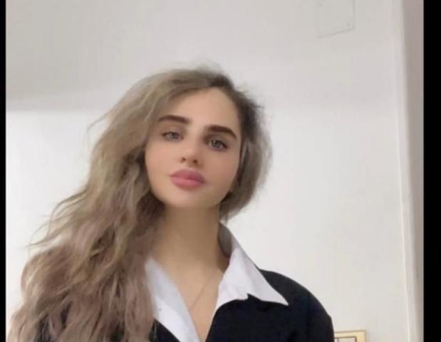 سيدة الأعمال منى نور