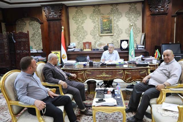 محافظ المنيا