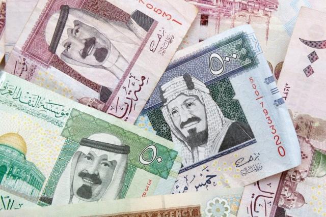 سعر الدينار الكويتي اليوم