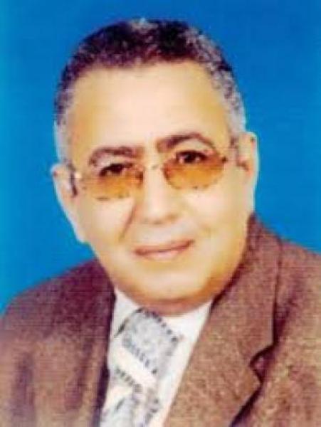 -اسامة ايوب