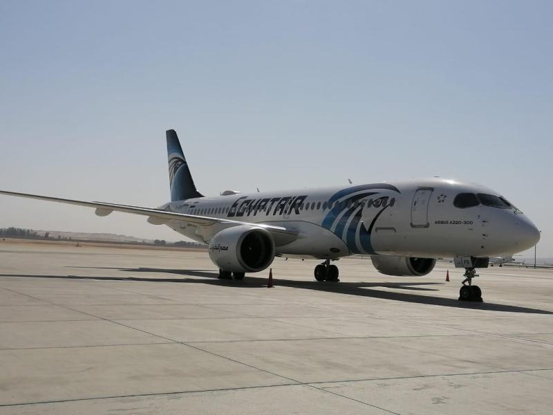 مصر للطيران توقف رحلاتها من وإلى السودان