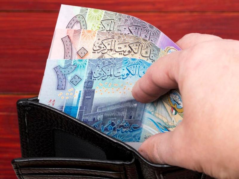 سعر الدينار الكويتي اليوم