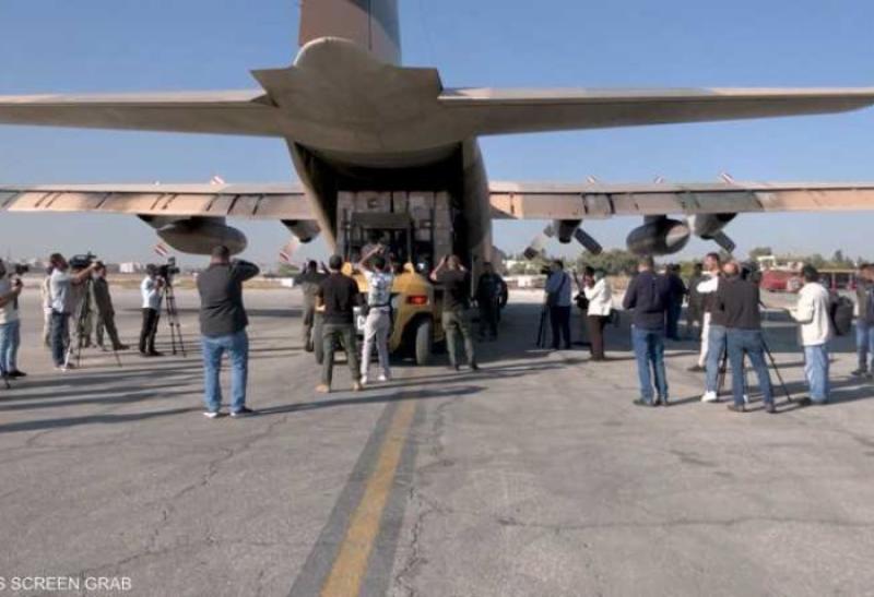 استقبال مساعدات دولية لقطاع غزة عن طريق مطار العريش
