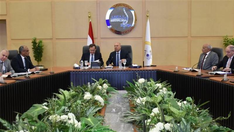 اجتماع هام لتعزيز التعاون بين وزارتي البترول والنقل