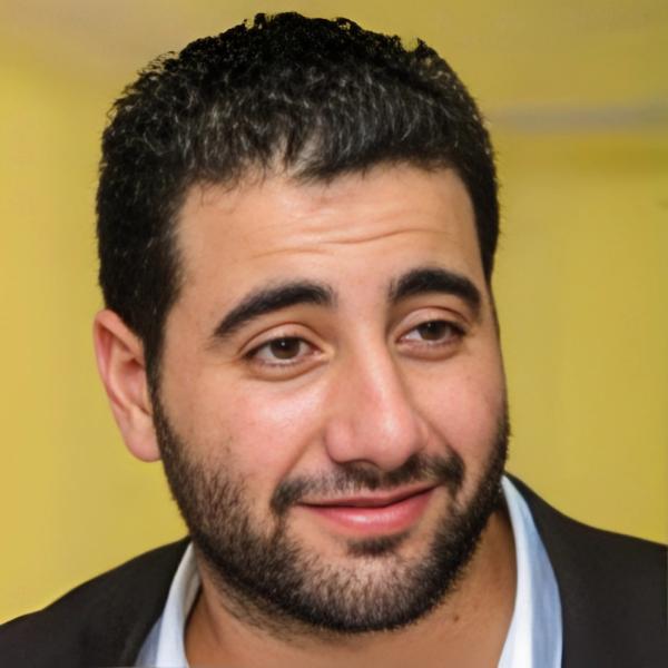  محمد ممدوح، الرئيس التنفيذي لشركة "في لينس