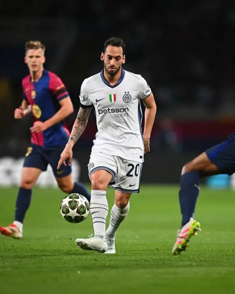 إنتر ميلان يتعادل مع برشلونة في نصف نهائي دوري أبطال أوروبا