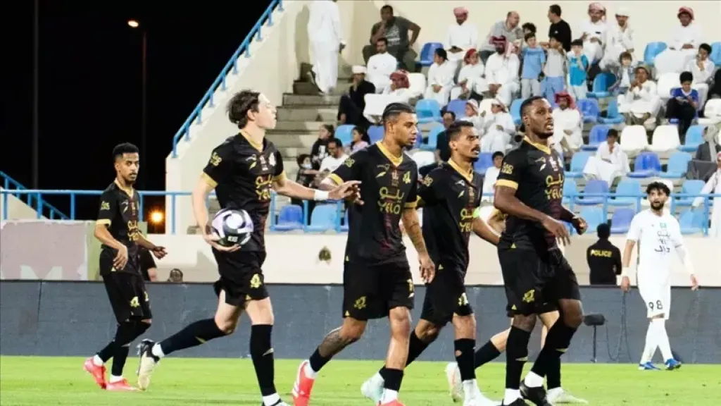 الوحدة السعودي يفوز على الاخدود  في دوري روشن2024-2025