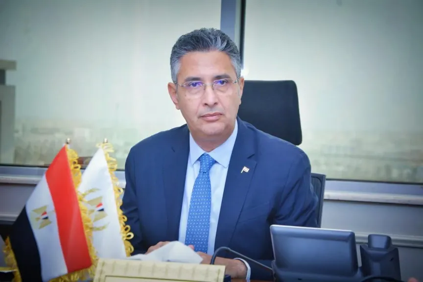 وزير التموين يواجه شكاوى البنزين المغشوش: سحب عينات عشوائية لضمان جودة الوقود