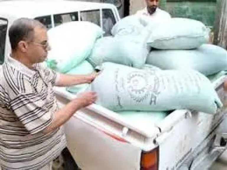 حملات شرطة التموين... ضبط 14 طن دقيق فى السوق السوداء خلال 24 ساعة