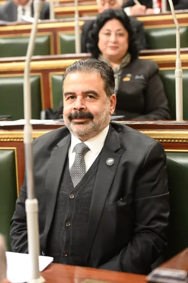 برلماني يطالب بقانون منصف لتحقيق التوازن بين المالك والمستأجر ومعالجة أزمة الوحدات المغلقة