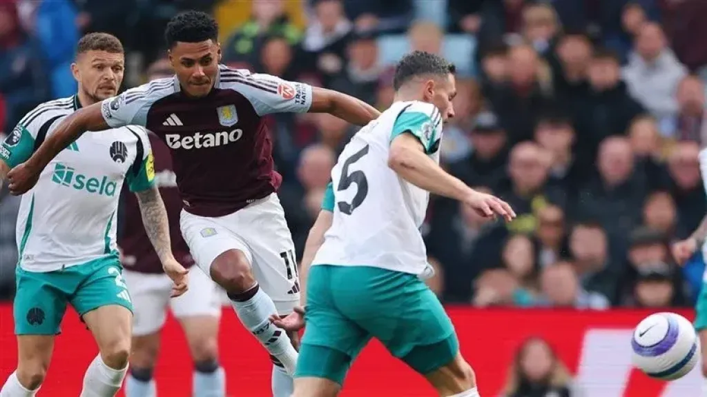 استون فيلا يفوز على بورنموث في الدوري الانجليزي الممتاز