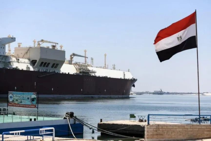 قناة السويس تفتح الباب لعودة السفن العملاقة بتخفيضات تصل لـ 15٪
