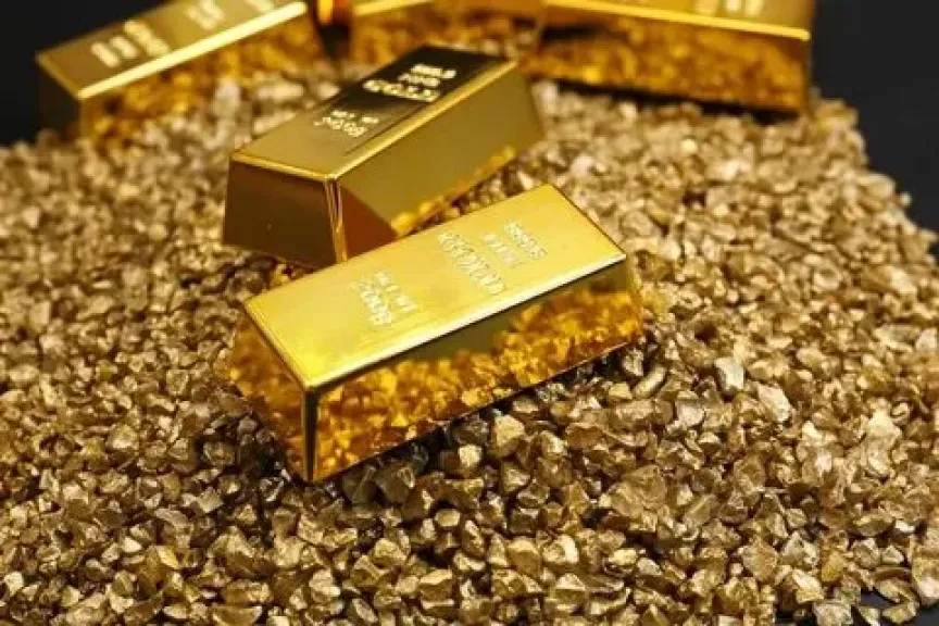 تراجع أسعار الذهب بشكل طفيف بختام تعاملات الأربعاء