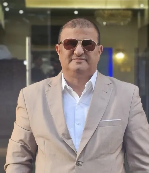 الكاتب اليمني نزار الخالد