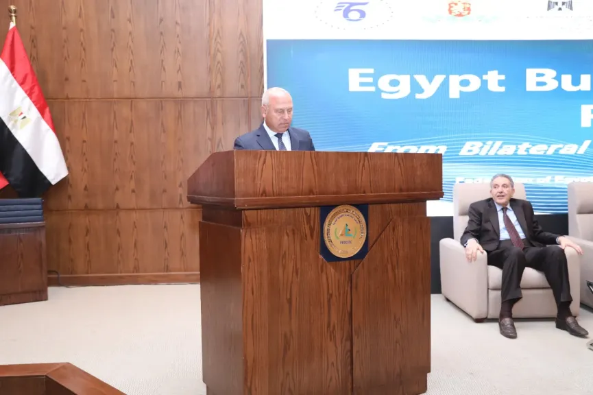 الفريق كامل الوزير يستعرض خطط تحويل مصر إلى مركز إقليمي رائد في الصناعة والنقل واللوجستيات وتجارة الترانزيت