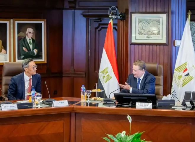 القطاع المصرفي المصري يجذب العملاق الصيني «ICBC» ومحافظ البنك المركزي يرحب