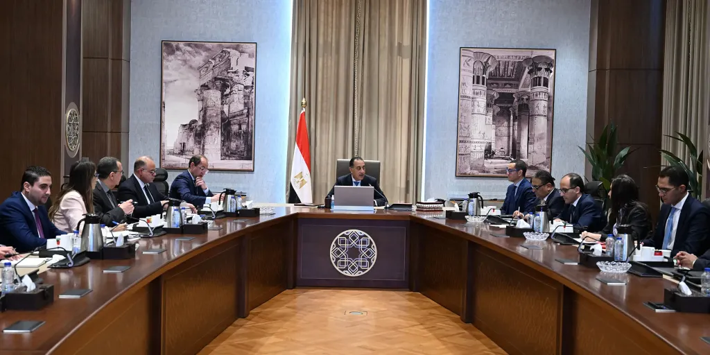 اجتماع رئيس الوزراء اليوم