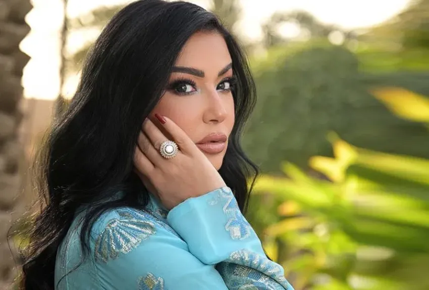 سمية الخشاب