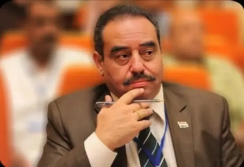 عمرو فاروق شريف