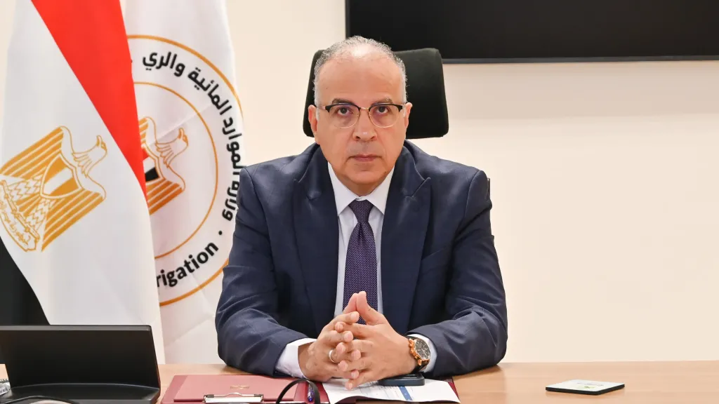 وزير الري