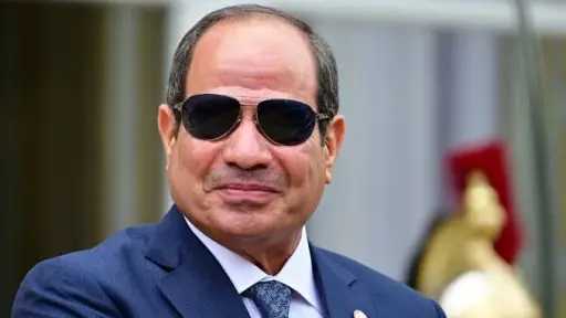 في الذكرى الـ12 لثورة 30 يونيو.. الرئيس السيسي: نمضي بثبات لبناء دولة حديثة تليق بمصر ومكانتها
