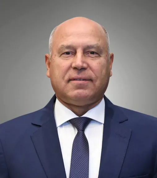 الفريق كامل الوزير