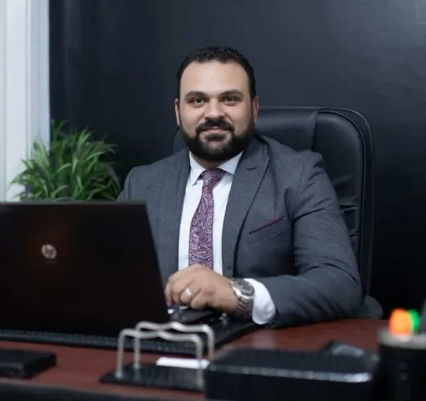 الخبير الاقتصادي عبدالرحمن دياب