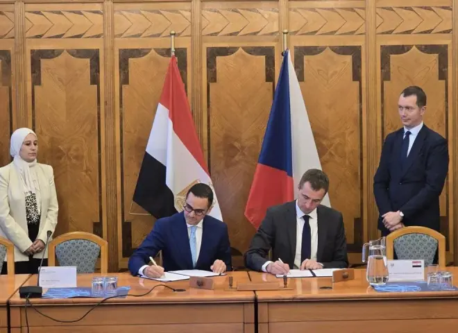 الاستثمار: مصر والتشيك تطلقان مبادرات جديدة لتعزيز التعاون بمجالات الطاقة والزراعة والتكنولوجيا