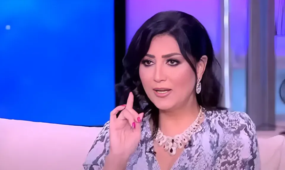 وفاء عامر