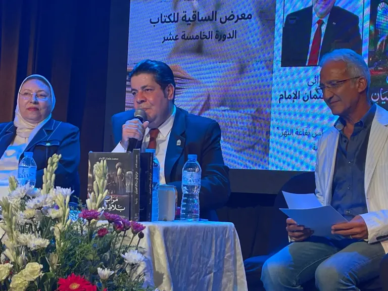 رواية ”مرايا في بلاط العميان” ترصد المجتمع المصري في عصر المماليك وتؤصل الهوية الوطنية