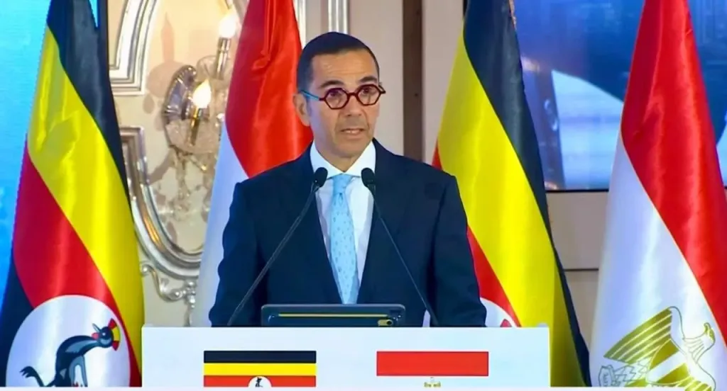 وزير الاستثمار خلال المنتدى