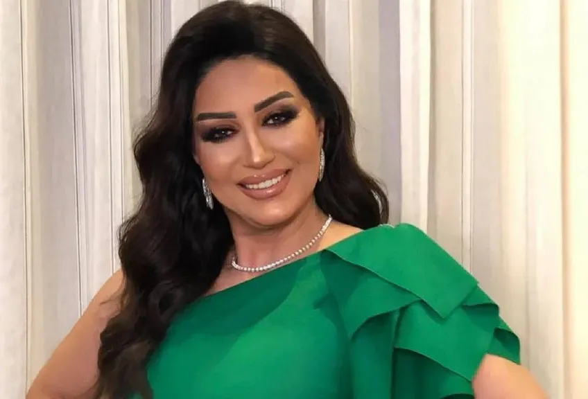 وفاء عامر