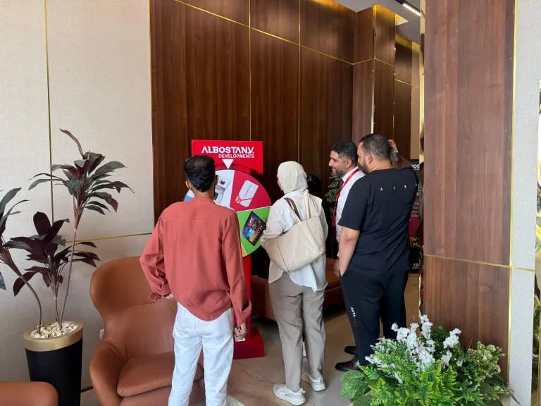 إقبال كبير على المعرض