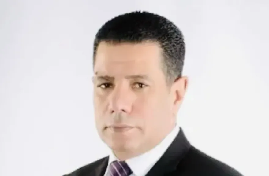 المستشار عربي زيادة