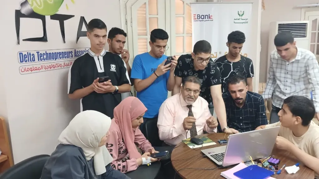 العاصم للتنمية” تختتم مشروع ”تحدي” لتدريب ذوي الإعاقة  على البرمجة وصناعة الروبوتات