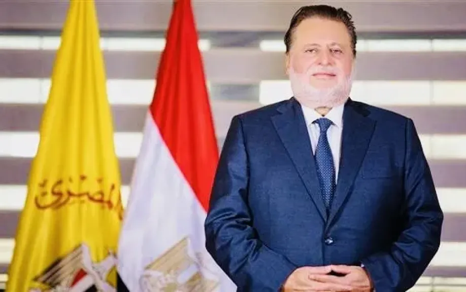 حسن عبدالله محافظ البنك المركزي