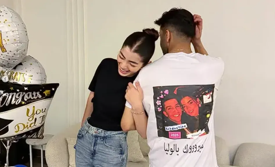 ليلى أحمد زاهر تتلقى مفاجأة مميزة من زوجها هشام جمال في يوم ميلادها