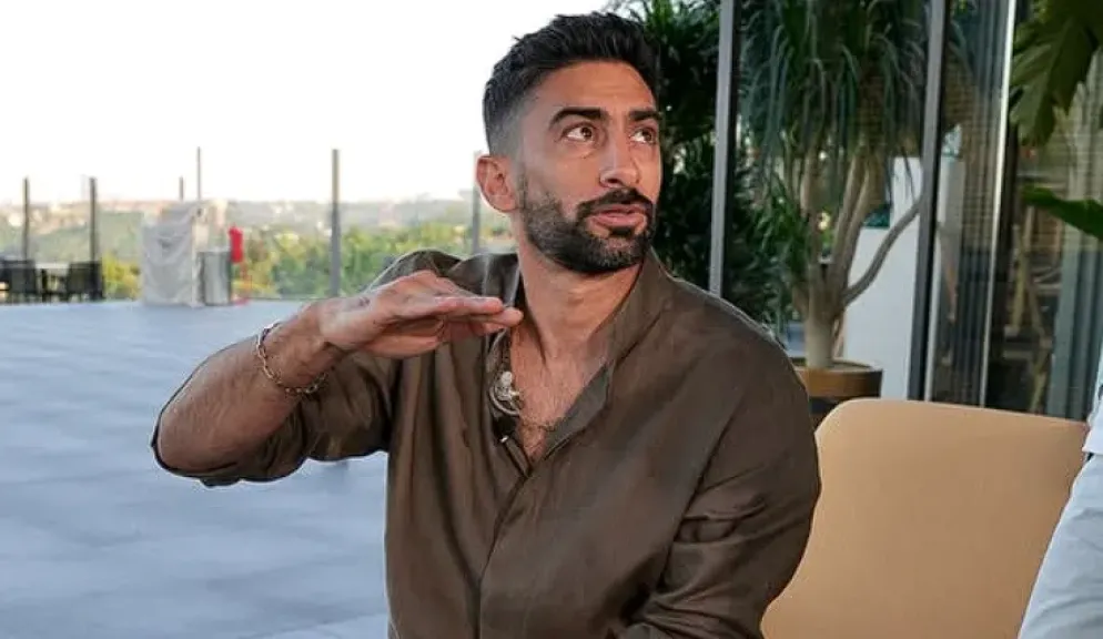 أنس بوخش