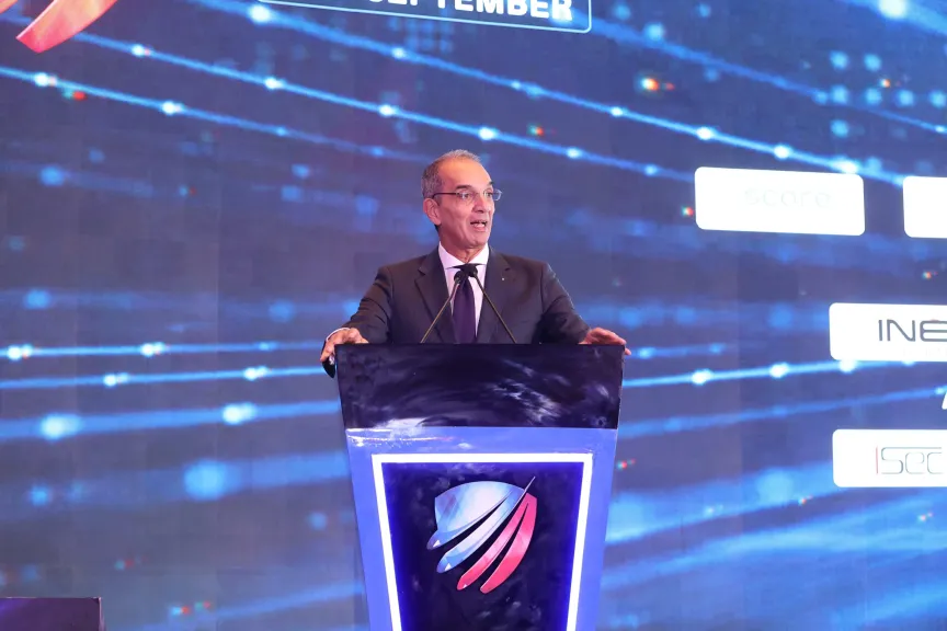 د. عمرو طلعت
