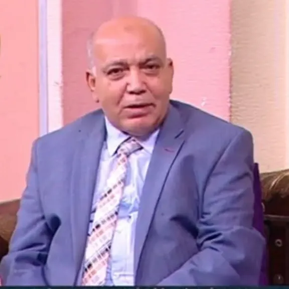الدكتور ابراهيم درويش