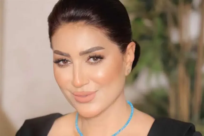 وفاء عامر
