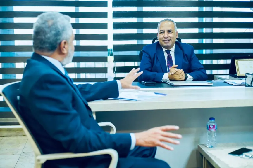 اثناء توقيع اتفاقية الشراكة 